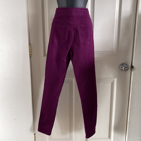 Simply Styled by Sears Burgundy Jeans, Size M/M - Picture 4 of 5